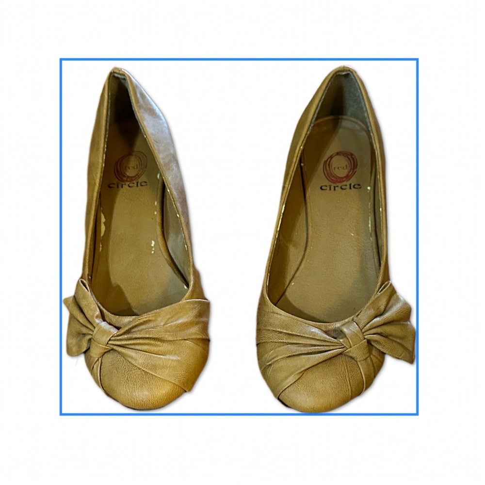 Brown flats size 6
